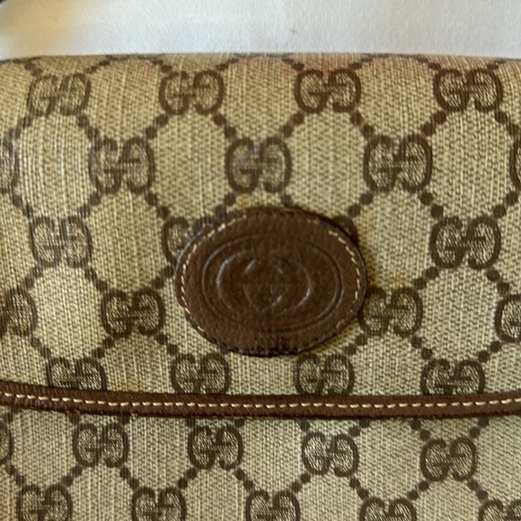 Authentic Gucci Crossbody - Picture 2 of 16